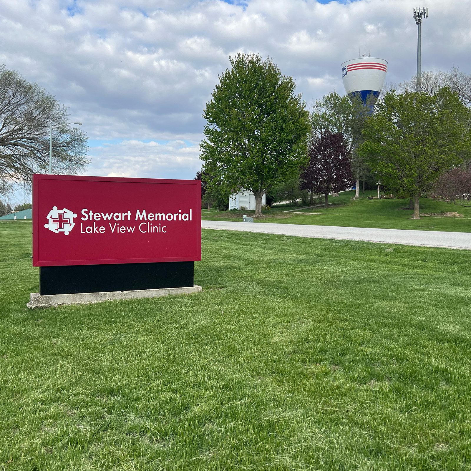 Stewart Memorial Clinics Signage